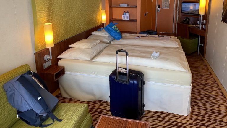 Kofferpacken für die Kreuzfahrt! Vorfreude und so!